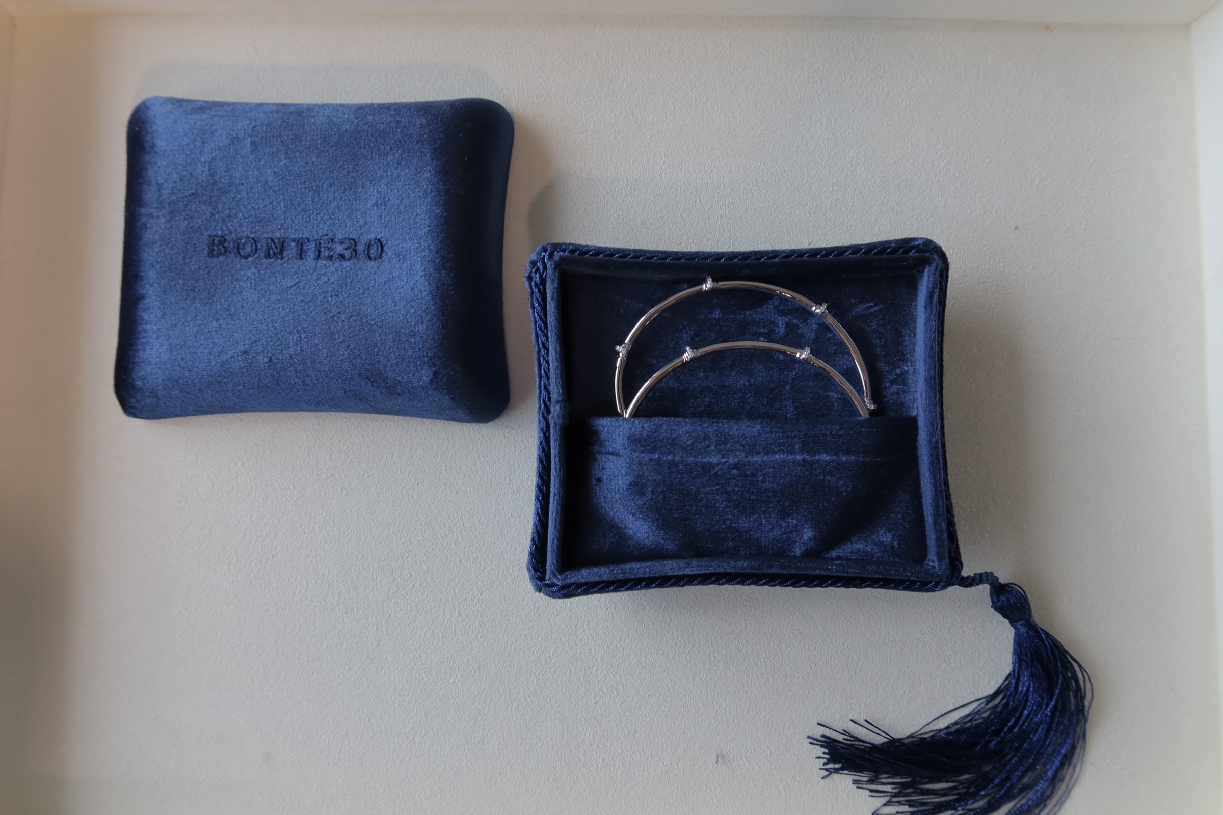 Luna Bangle - Silver