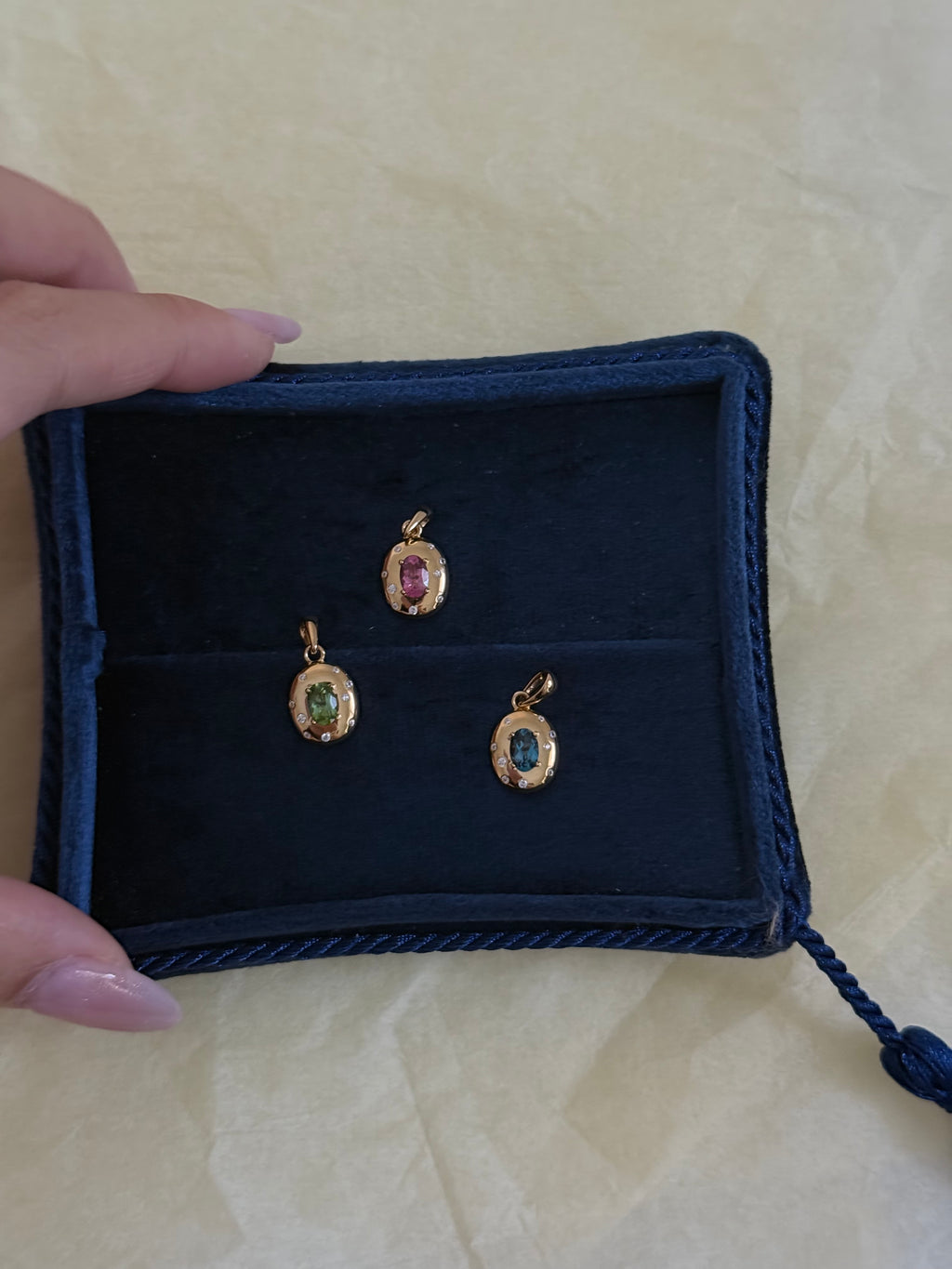 Vera Pendant - Gold Vermeil