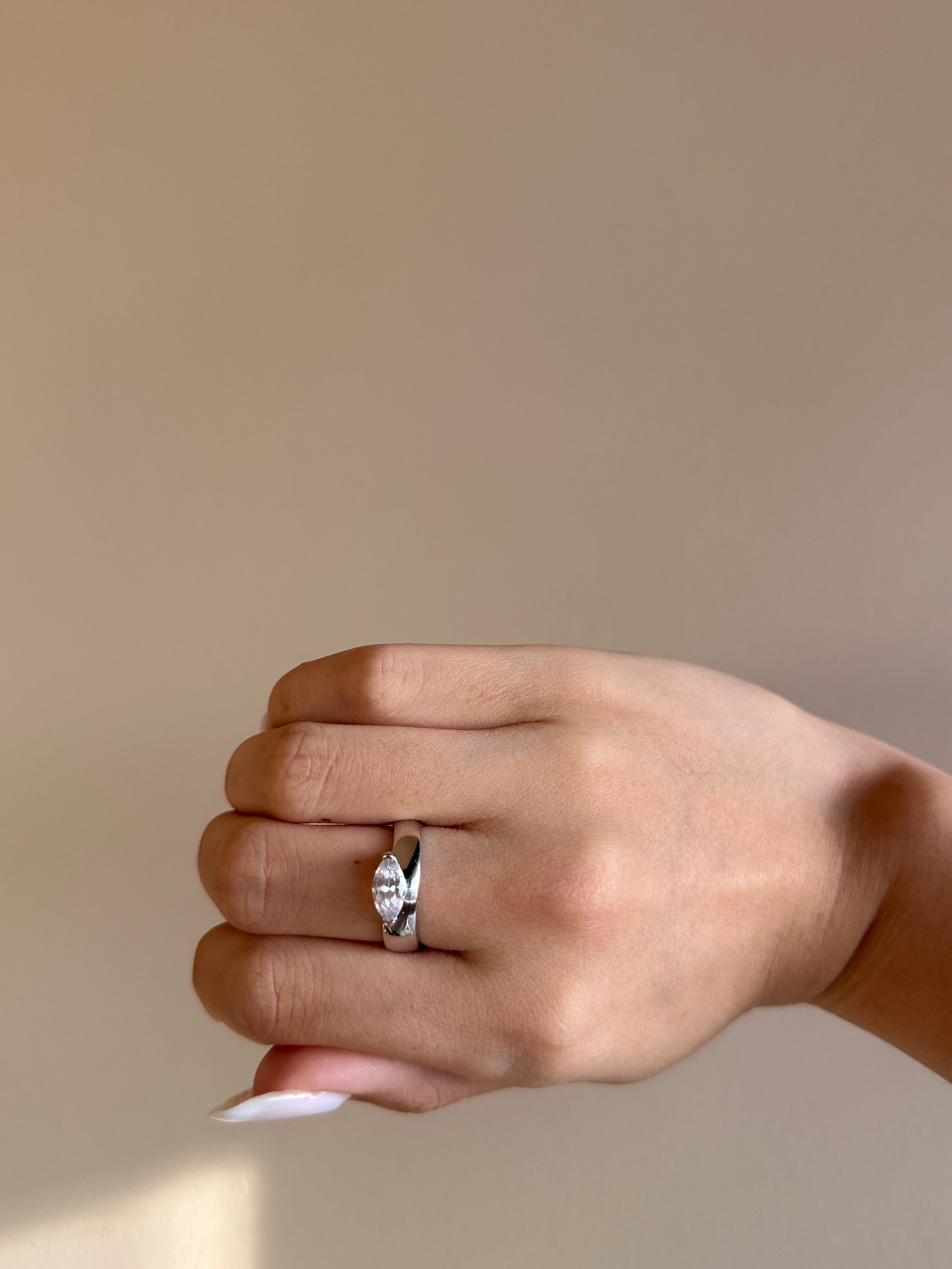 Aria Pinky Ring - Silver