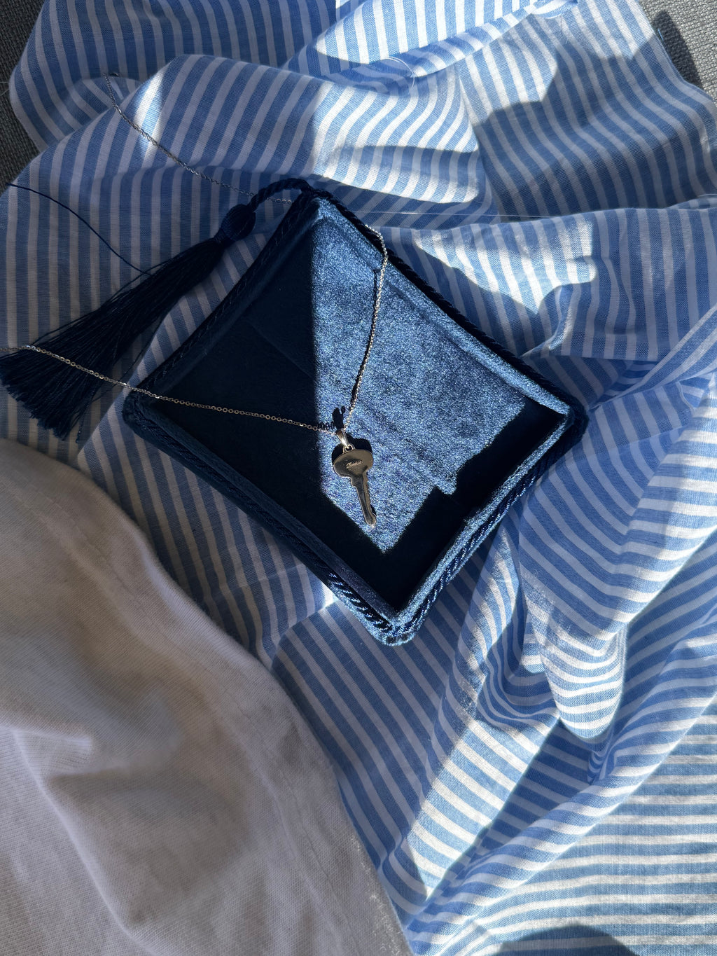 Clé Necklace - Silver