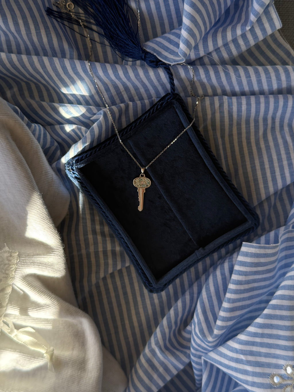 Clé Necklace - Silver