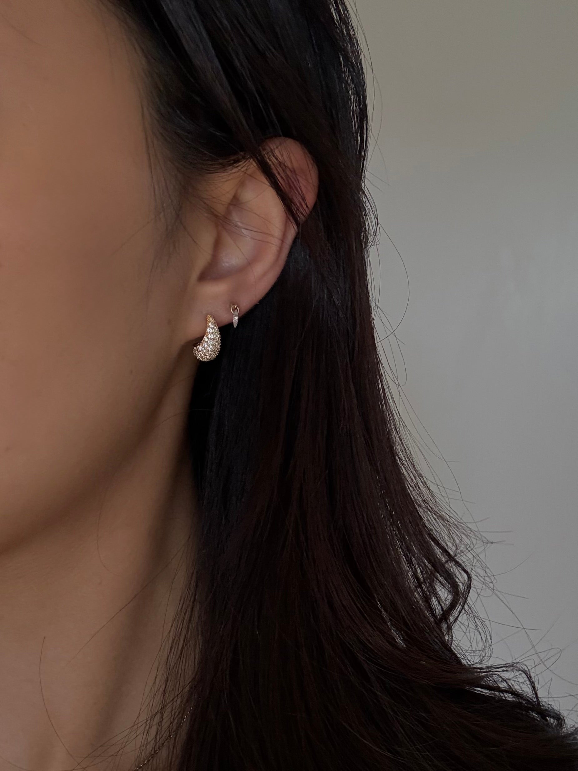 Emma Teardrop Earrings - Gold Vermeil