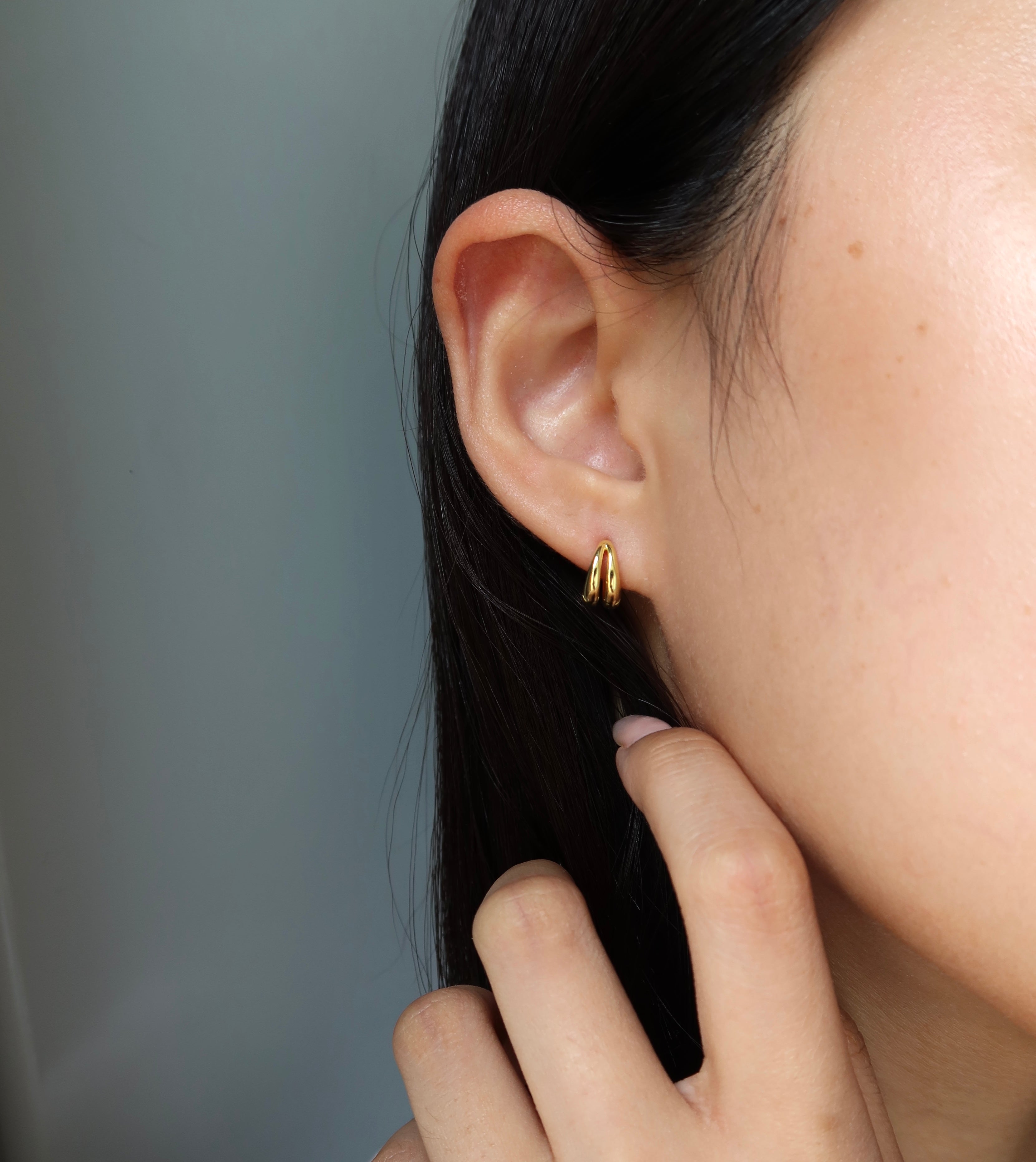 Iris Hoop - Gold Vermeil