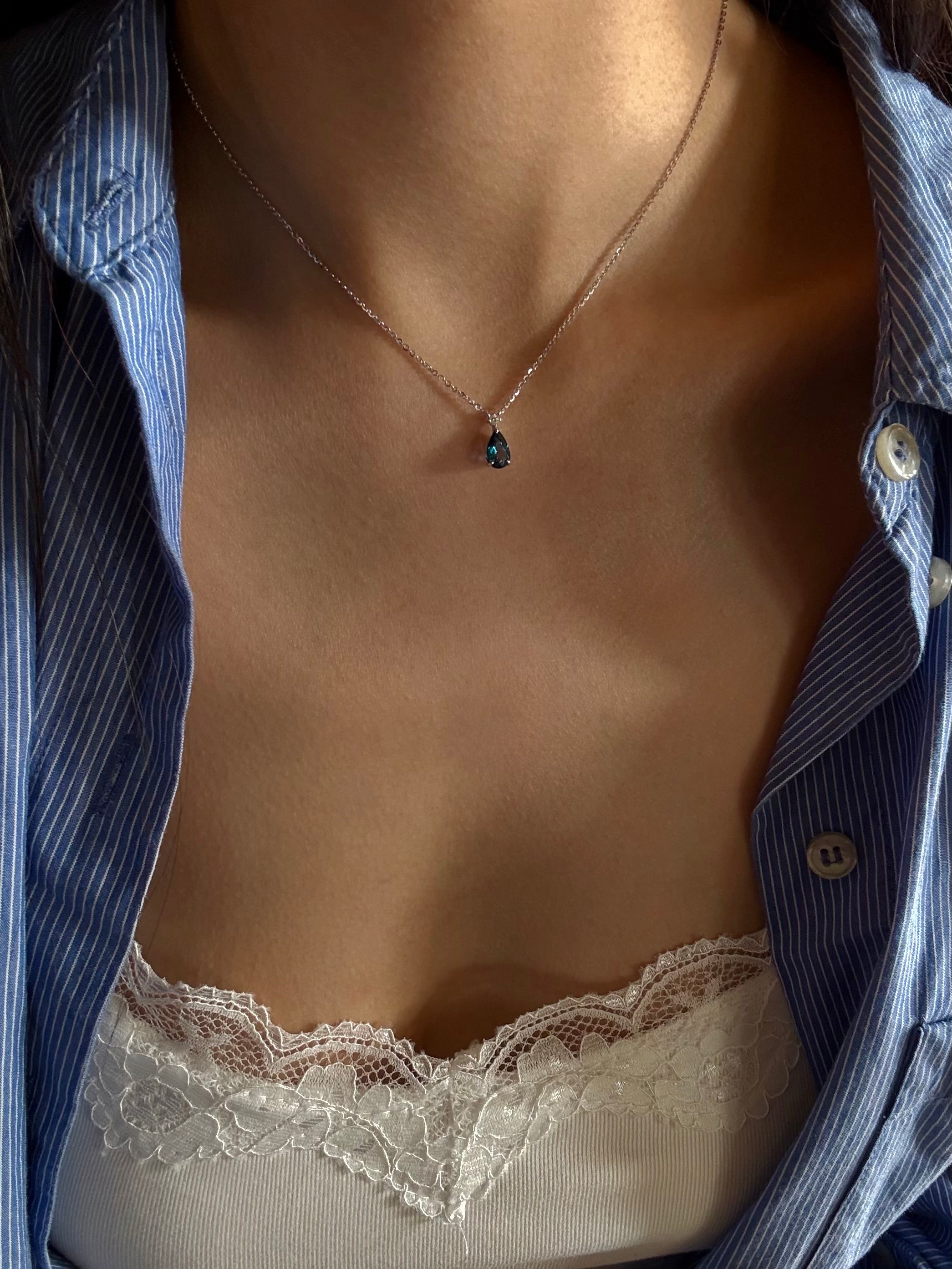 Jasmine Necklace - 9k Gold