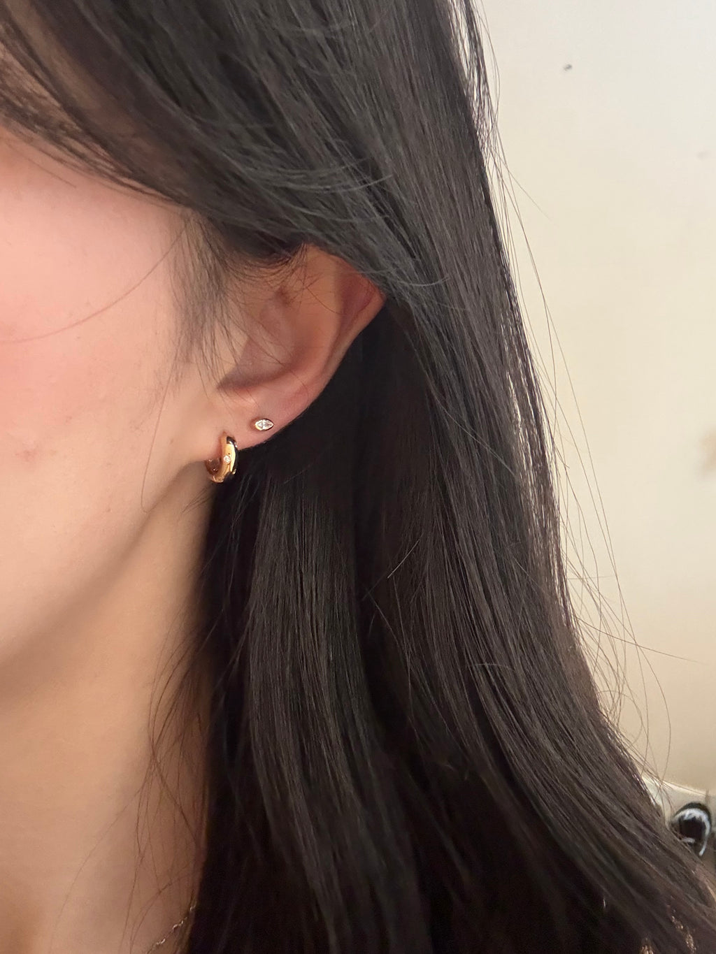 艾米麗·胡普斯 - 鍍金