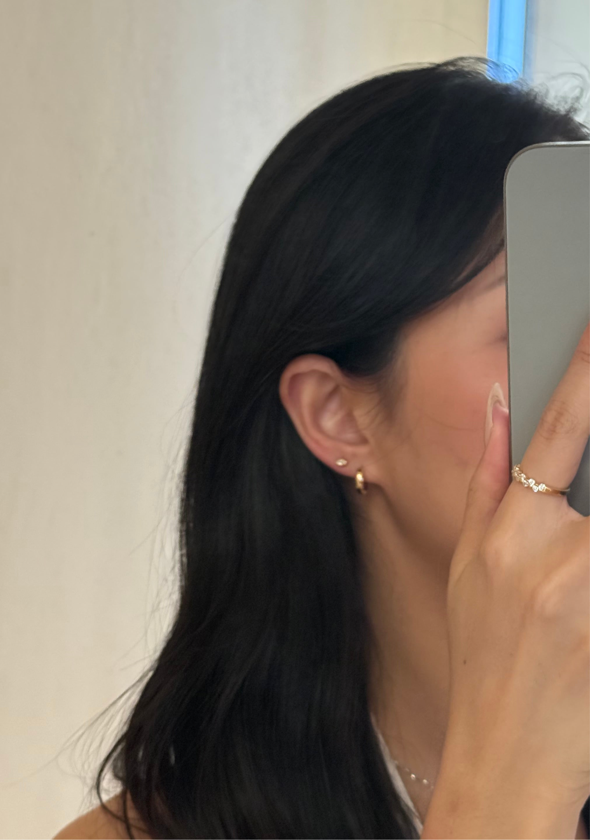 艾米麗·胡普斯 - 鍍金