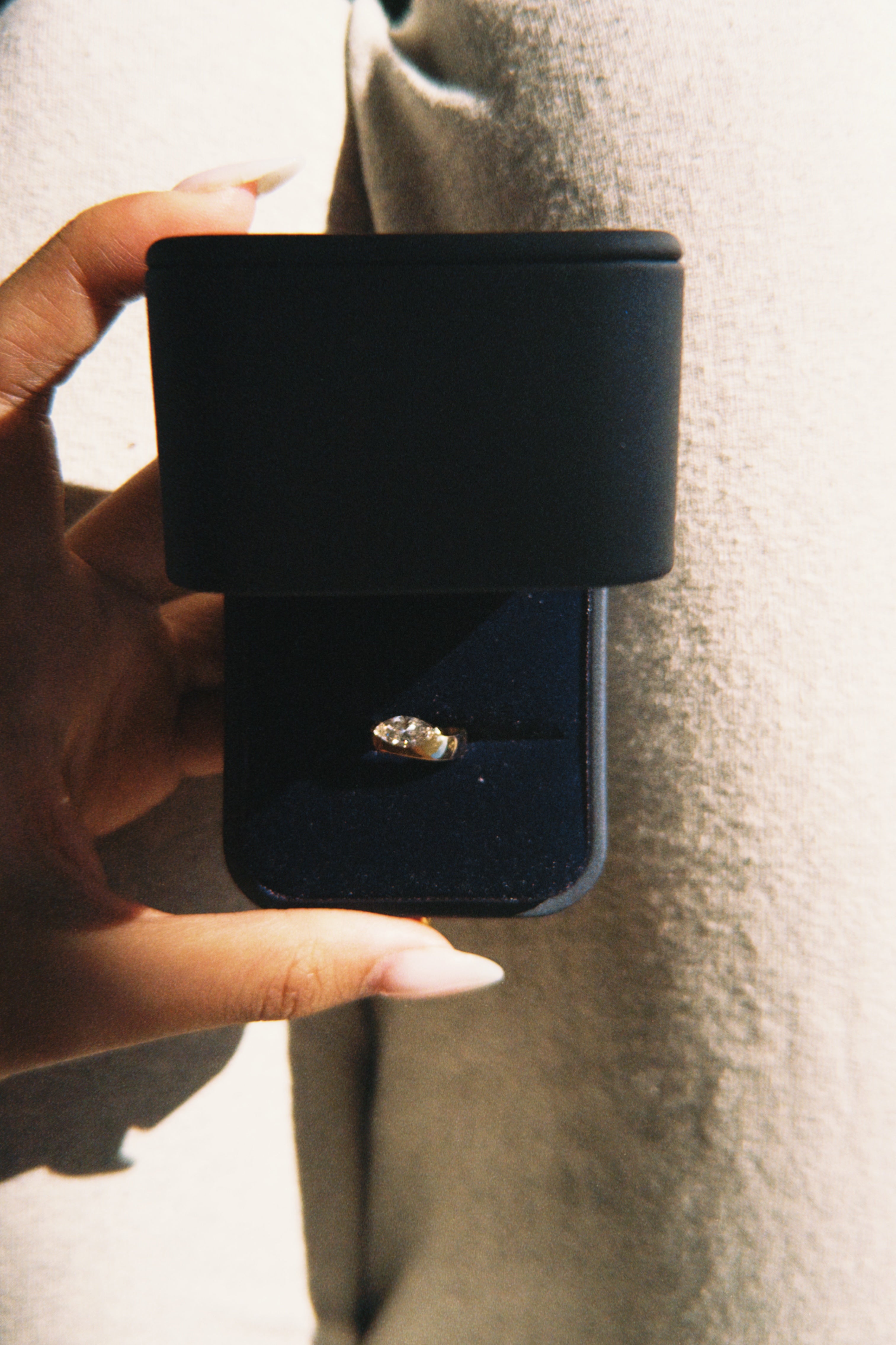 Aria Pinky Ring - 9k gold