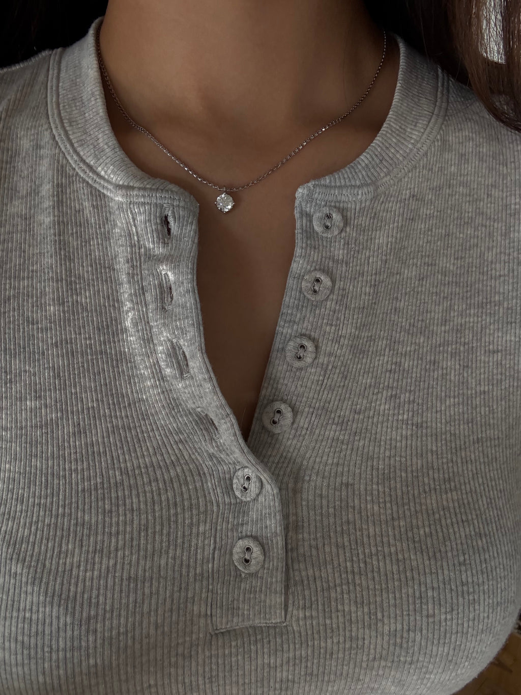 Noa necklace - 18k white gold