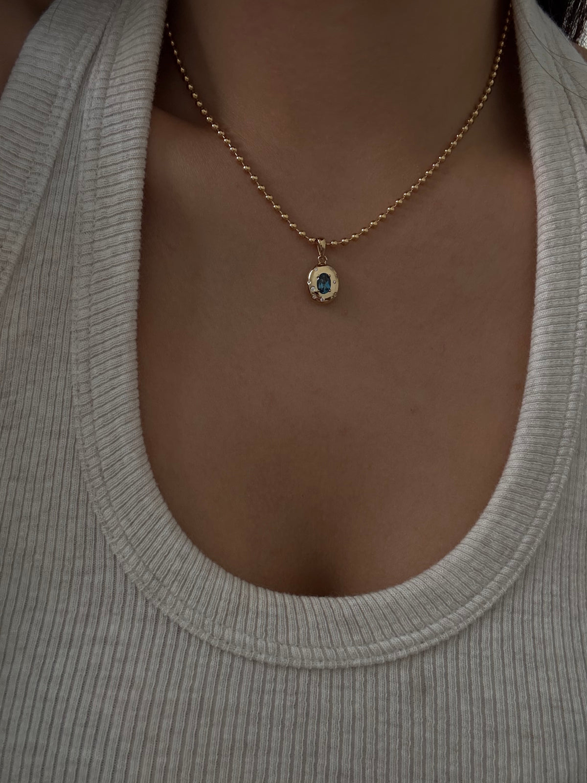 Vera Pendant - Gold Vermeil