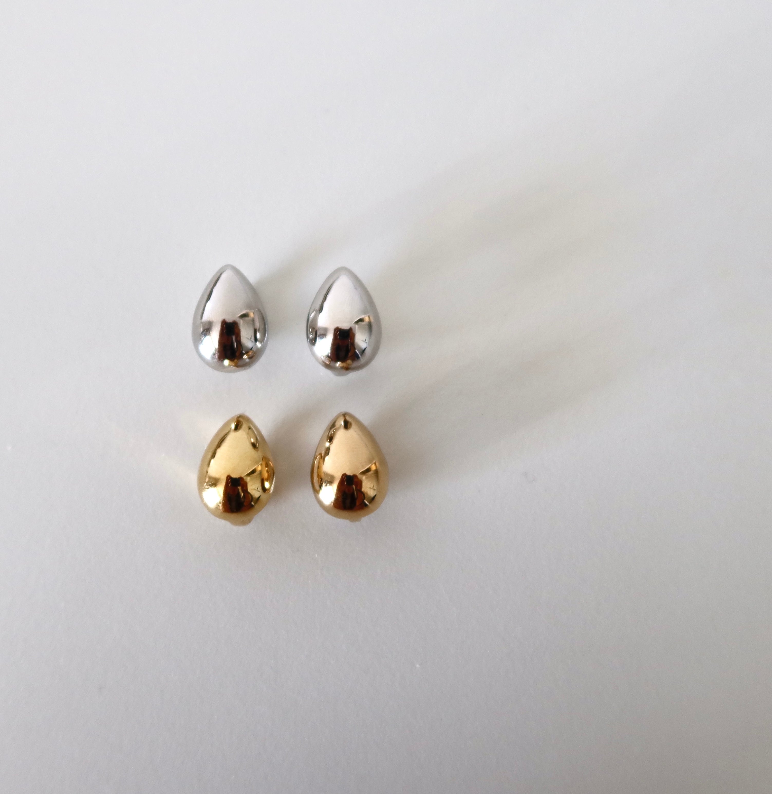 Chloe Teardrop Hoops - Silver
